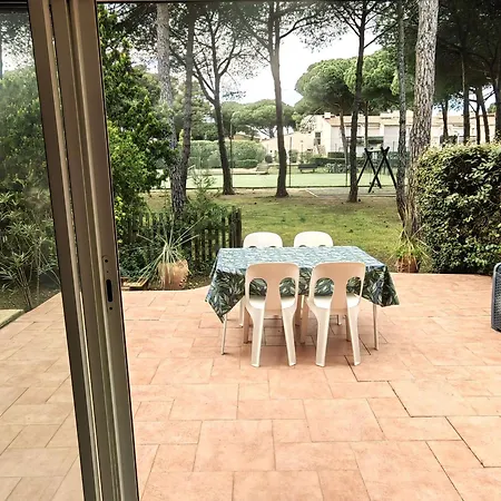 T2 En Rez-de-jardin Avec Piscine, Tennis Et Parking Proche - Fr-1-607-211
