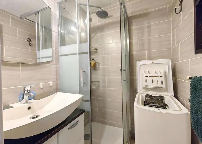 T2 En Rez-de-jardin Avec Piscine, Tennis Et Parking Proche - Fr-1-607-211 Διαμέρισμα